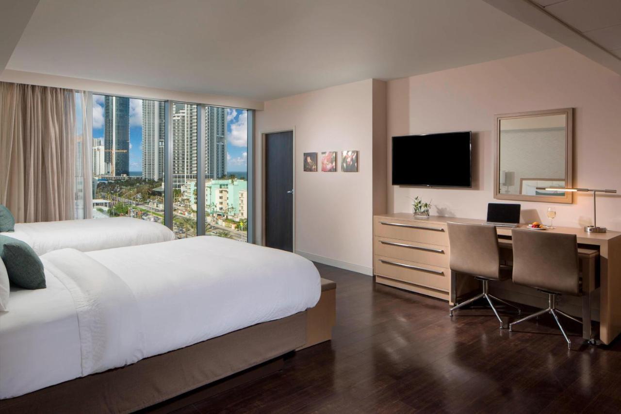 Residence Inn Miami Sunny Isles Beach Exterior photo