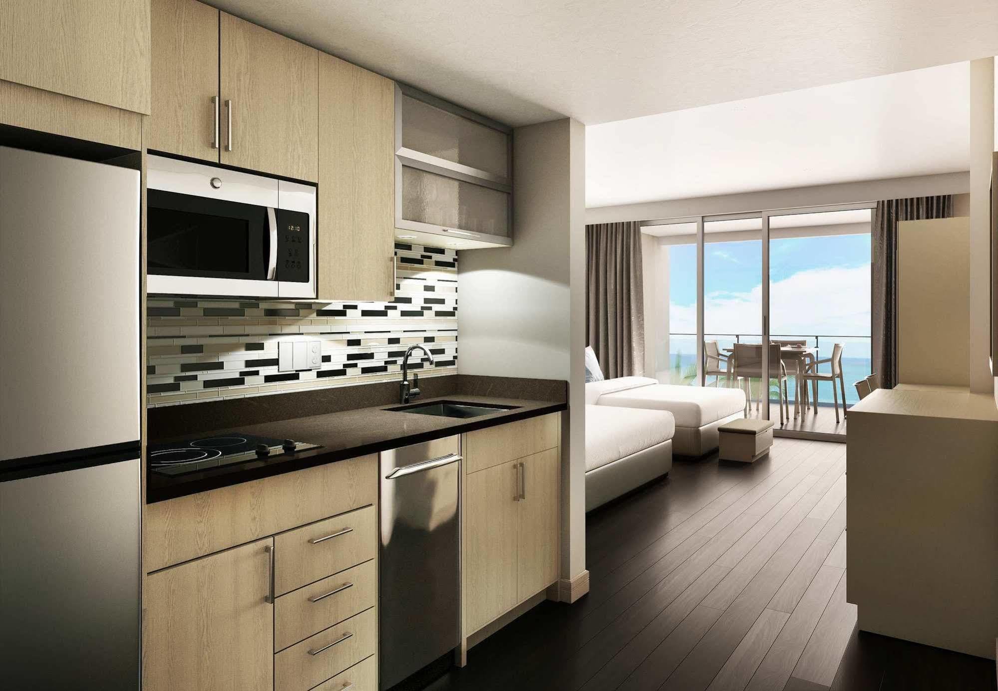 Residence Inn Miami Sunny Isles Beach Exterior photo